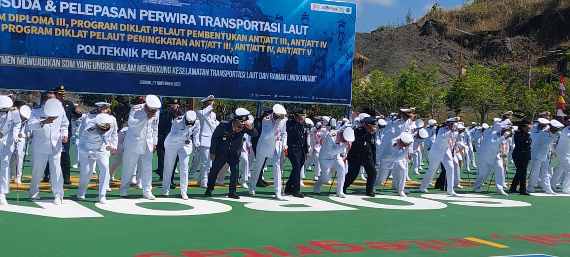 Politeknik Pelayaran Sorong Wisuda 356 Perwira Transportasi Laut